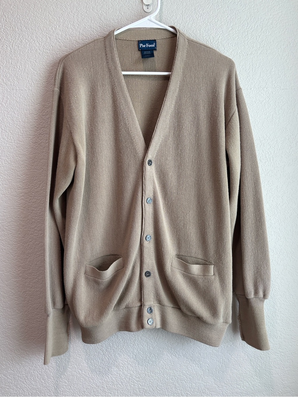 Men’s Vintage Par Four Cardigan Sweater Medium Tan Beige Golf Knit V-Neck